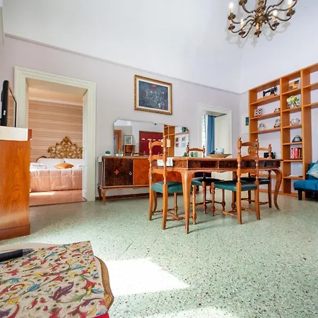 Amalpha Domus 100 Sqm With Ac Wifi And Balcony - 3rd Floor, 50 Steps In The Building Apartmán *