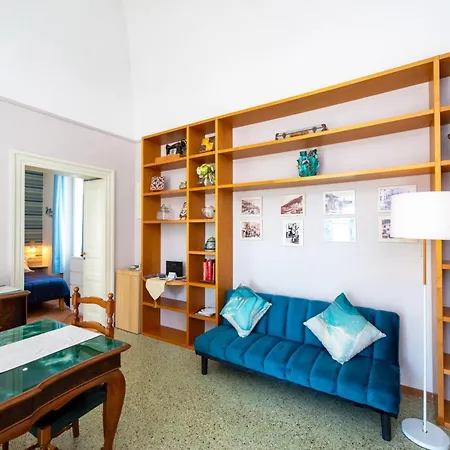 Apartmán Amalpha Domus 100 Sqm With Ac Wifi And Balcony - 3rd Floor, 50 Steps In The Building